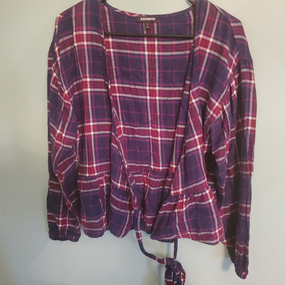 Top - Picture 3 of 3